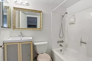 355 Parkview Terrace, Vallejo, CA 94589 - Photo 22