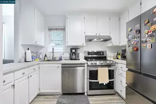 385 Camelback Rd, Pleasant Hill, CA 94523 - Photo 12