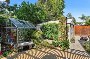 325 San Marino Ln, Brentwood, CA 94513 - Photo 32