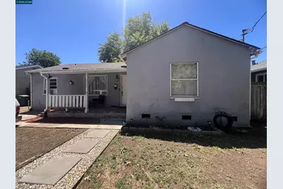 2428 Crescent Dr, Concord, CA 94520 - Photo 2