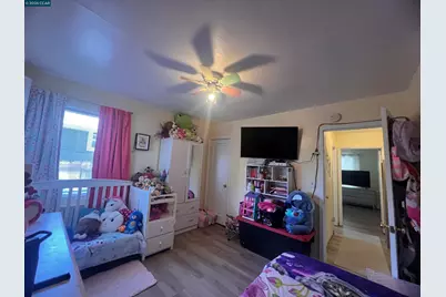 2428 Crescent Dr, Concord, CA 94520 - Photo 12