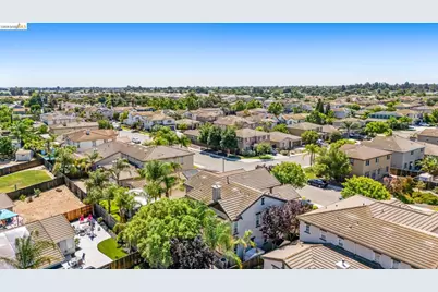 738 Solitude Dr, Oakley, CA 94561 - Photo 6