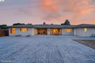 391 Union Rd, Hollister, CA 95023 - Photo 2