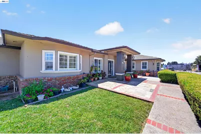 391 Union Road, Hollister, CA 95023 - Photo 8