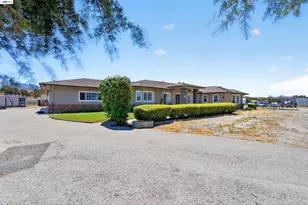 391 Union Rd, Hollister, CA 95023 - Photo 4