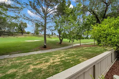 524 Silver Lake Dr, Danville, CA 94526 - Photo 30