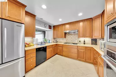 524 Silver Lake Dr, Danville, CA 94526 - Photo 4