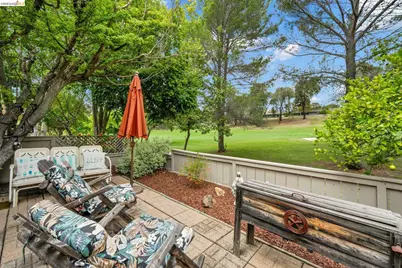 524 Silver Lake Dr, Danville, CA 94526 - Photo 28
