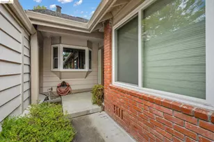 524 Silver Lake Dr, Danville, CA 94526 - Photo 4