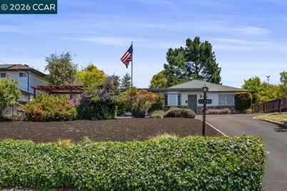 17786 Parker Rd, Castro Valley, CA 94546 - Photo 2