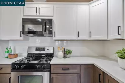 17786 Parker Rd, Castro Valley, CA 94546 - Photo 16