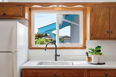 6440 Lotus Ct, Newark, CA 94560 - Photo 14
