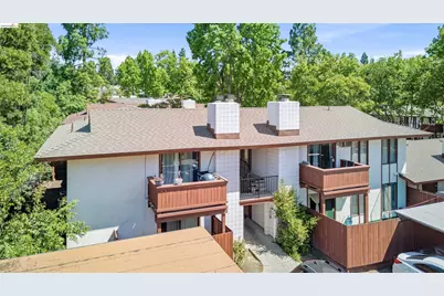 670 Tempe Ct, Pleasant Hill, CA 94523 - Photo 2
