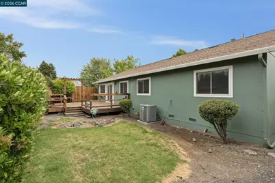 1237 San Rafael Dr, Petaluma, CA 94954 - Photo 38