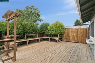 1237 San Rafael Dr, Petaluma, CA 94954 - Photo 34