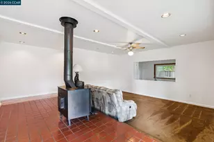 1237 San Rafael Dr, Petaluma, CA 94954 - Photo 4