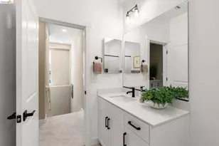 28928 Parkridge Loop, Hayward, CA 94544 - Photo 24
