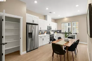 28928 Parkridge Loop, Hayward, CA 94544 - Photo 1