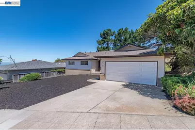 3510 Bridle Dr, Hayward, CA 94541 - Photo 2