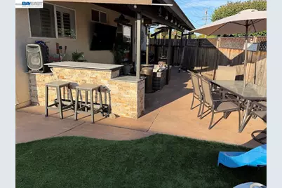 883 Brennan Way, Livermore, CA 94550 - Photo 2