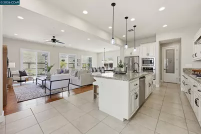 4658 Valley Vista Dr, Dublin, CA 94568 - Photo 6