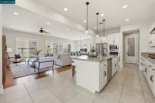 4658 Valley Vista Dr, Dublin, CA 94568 - Photo 6