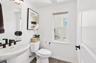 24107 Amaranth Loop, Hayward, CA 94541 - Photo 10