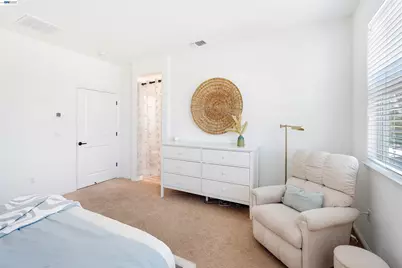 24107 Amaranth Loop, Hayward, CA 94541 - Photo 14