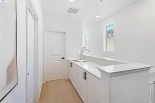 24107 Amaranth Loop, Hayward, CA 94541 - Photo 26