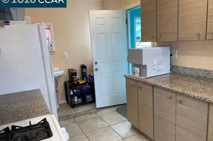 559 43rd St, Richmond, CA 94805 - Photo 8