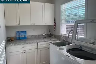 559 43rd St, Richmond, CA 94805 - Photo 18
