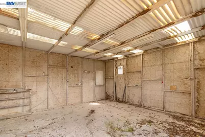 9346 Macarthur Blvd, Oakland, CA 94605 - Photo 10