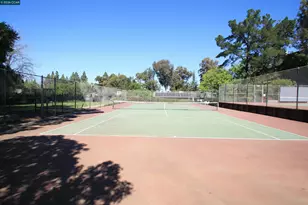 1506 Ashwood Dr, Martinez, CA 94553 - Photo 30