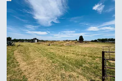 2115 Taylor St, Bethel Island, CA 95219 - Photo 4