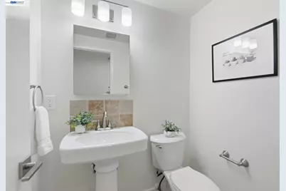 27540 Ponderosa Ct, Hayward, CA 94545 - Photo 22