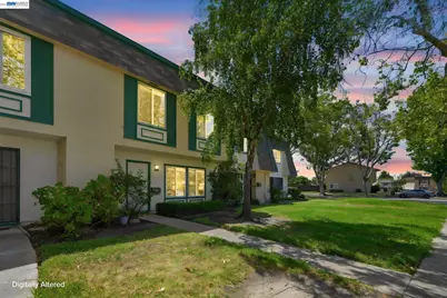 27540 Ponderosa Ct, Hayward, CA 94545 - Photo 2