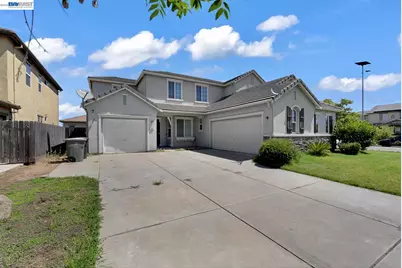 253 Lilac Ln, Livingston, CA 95334 - Photo 1