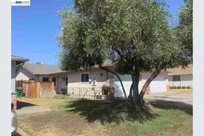 7369 Kelley Drive, Stockton, CA 95207 - Photo 4