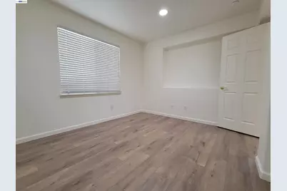 313 Turnstone Cir, Pittsburg, CA 94565 - Photo 6