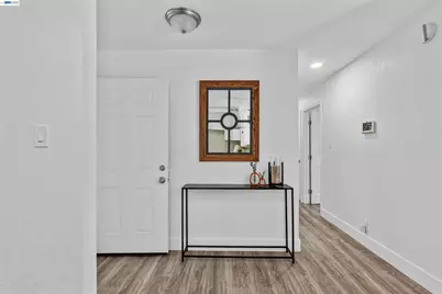 406 Mini Dr, Vallejo, CA 94589 - Photo 16