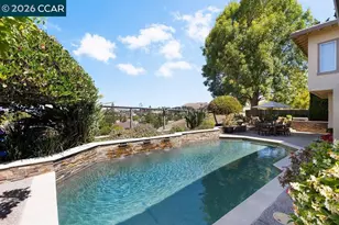 318 Sunset Dr, Danville, CA 94506 - Photo 2