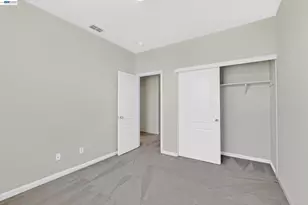 8415 Merry Hill Way, Elk Grove, CA 95624 - Photo 24