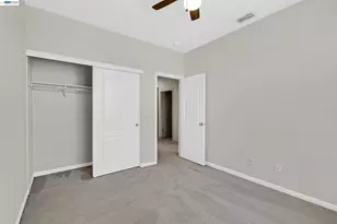 8415 Merry Hill Way, Elk Grove, CA 95624 - Photo 14