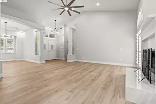 4713 Longcove Dr, Stockton, CA 95219 - Photo 8