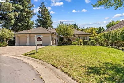 4713 Longcove Dr, Stockton, CA 95219 - Photo 1