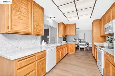 1681 5th St, Livermore, CA 94550 - Photo 22