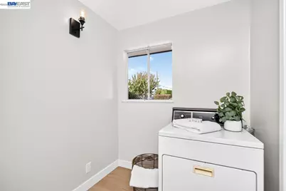 1681 5th St, Livermore, CA 94550 - Photo 28