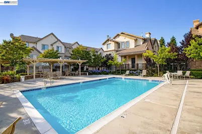 1026 Aquamarine Ter, Union City, CA 94587 - Photo 36