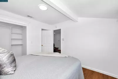 425 8th St, Pittsburg, CA 94565 - Photo 8