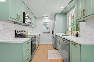 2185 Trafalgar Pl, Oakland, CA 94611 - Photo 12
